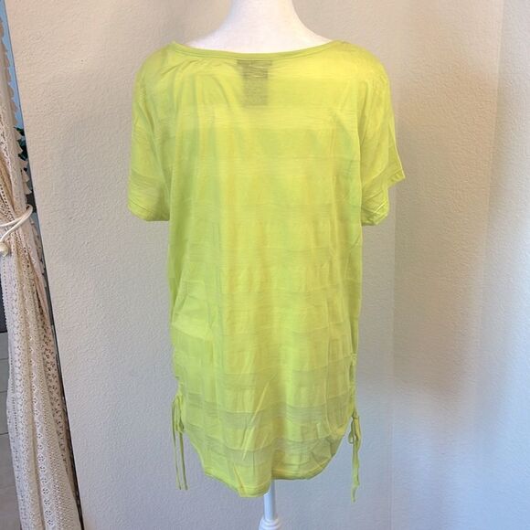 Ladies Beverly Drive Semi Sheer Striped Short Sleeve Round Neck T-Shirt ~ 1X - Picture 2 of 5